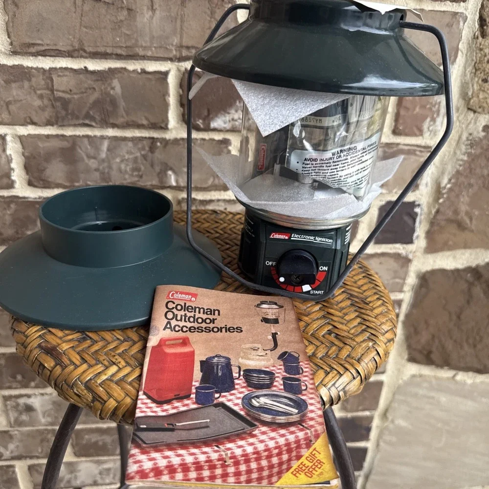 Vintage Coleman Lantern Electronic Ignition Propane Camping Model 5154A700